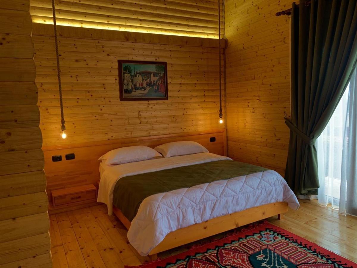 Wooden House 3* Canaj